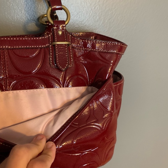 COACH Red / Maroon Leather Shoulder Tote - Picture 3 of 8